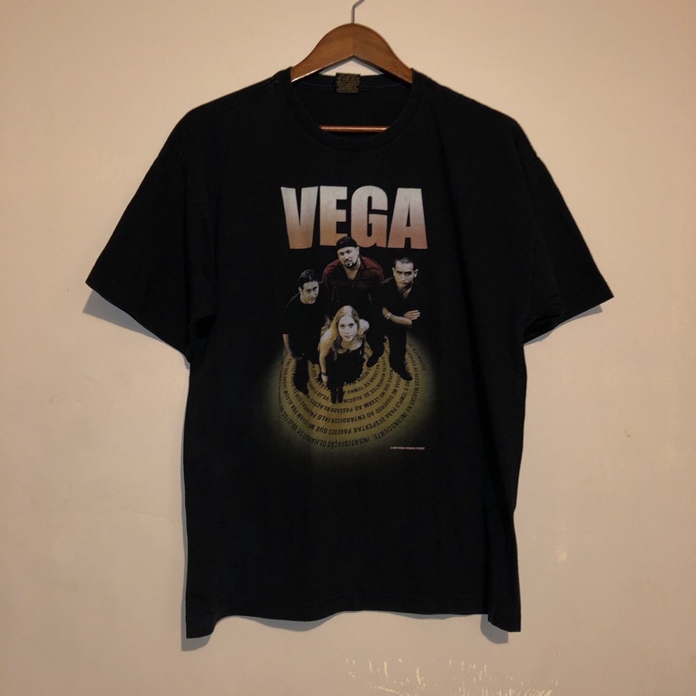 Vintage Vega “Flores No Deserto” Brazilian Rock T